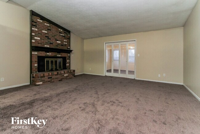 5519 Old Mill Ct in Indianapolis, IN - Building Photo - Building Photo