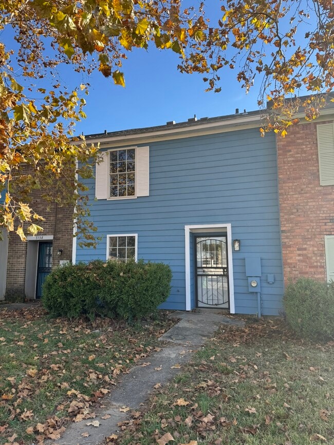 property at 3136 Gentilly Ct