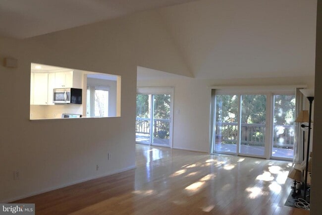 property at 4507 Highland Green Ct