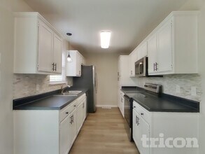 116 Cimmaron Dr in Goodlettsville, TN - Foto de edificio - Building Photo