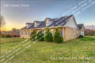228 Cedar Crest in Tuscaloosa, AL - Building Photo