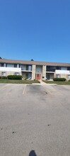 Lakewood Apartments in Kenosha, WI - Building Photo - Building Photo