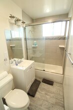 12757 Matteson Ave in Los Angeles, CA - Building Photo - Interior Photo