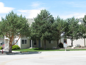 Lincoln Square in Mountain Home, ID - Foto de edificio - Building Photo