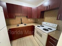 3901 Riverside Dr photo'