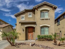 14582 W Port Royale Ln in Surprise, AZ - Building Photo