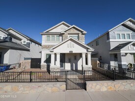 14655 Pebble Hills Blvd in El Paso, TX - Building Photo