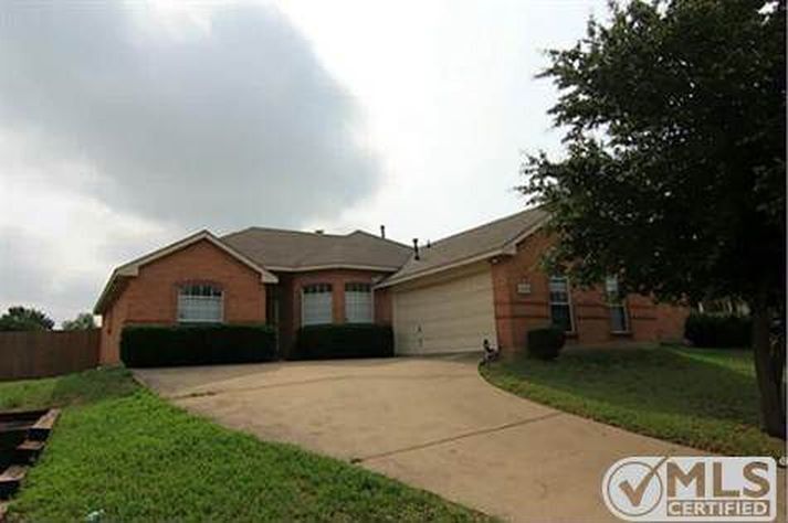 4504 St Francis Ave in Dallas, TX - Building Photo