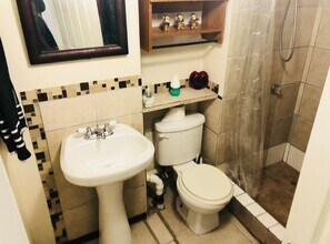 4411 S Wells St-Unit -BMT in Chicago, IL - Building Photo - Building Photo