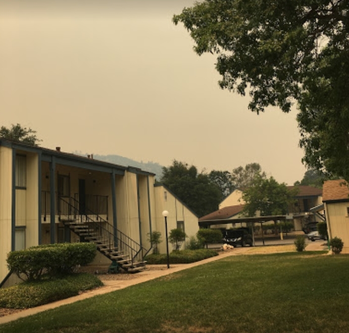 Mariposa Oaks Apartments in Mariposa, CA - Building Photo