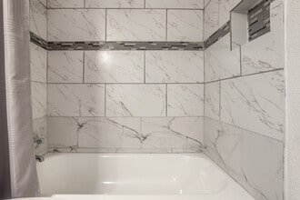 600 Nottingham in Houston, TX - Foto de edificio - Interior Photo