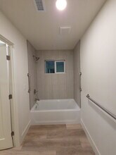 1055 Via Esmeralda in Orcutt, CA - Building Photo - Building Photo