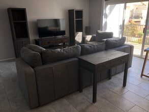 870 Avenue B in Boulder City, NV - Foto de edificio - Building Photo