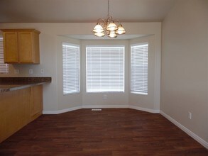 2872 W 2075 S in Syracuse, UT - Building Photo - Building Photo