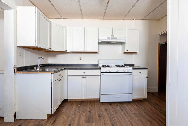 224 Cumberland St in Gloucester City, NJ - Building Photo - Building Photo