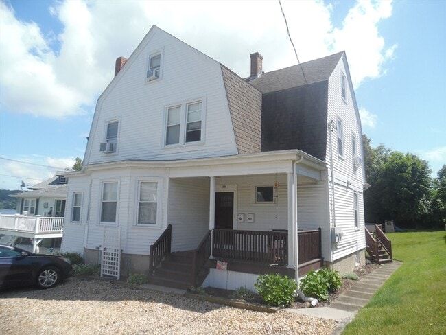 property at 109 Warren St