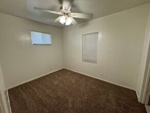 822-822 Elm Ave in Beaumont, CA - Building Photo - Building Photo