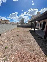 372 Rushing Creek Ct in Henderson, NV - Foto de edificio - Building Photo