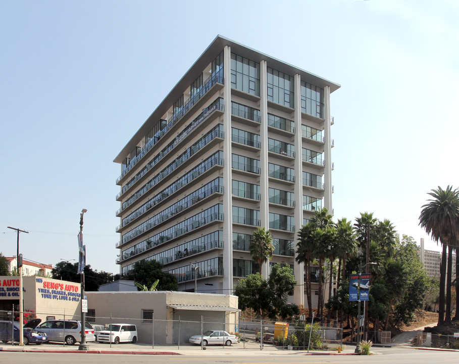 The Elysian Apartments in Los Angeles, CA - Foto de edificio