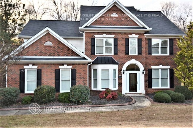 property at 2115 Washington Dr