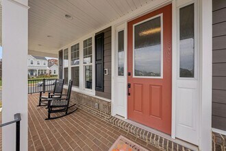 101 Milvian Wy SE in Leesburg, VA - Building Photo - Building Photo