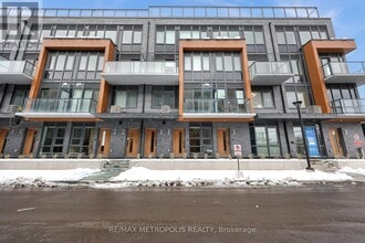 65 Curlew Dr in Toronto, ON - Building Photo - Building Photo