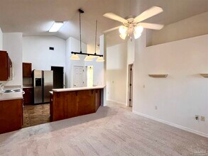 6211 Bandol Ct in Milton, FL - Building Photo - Building Photo