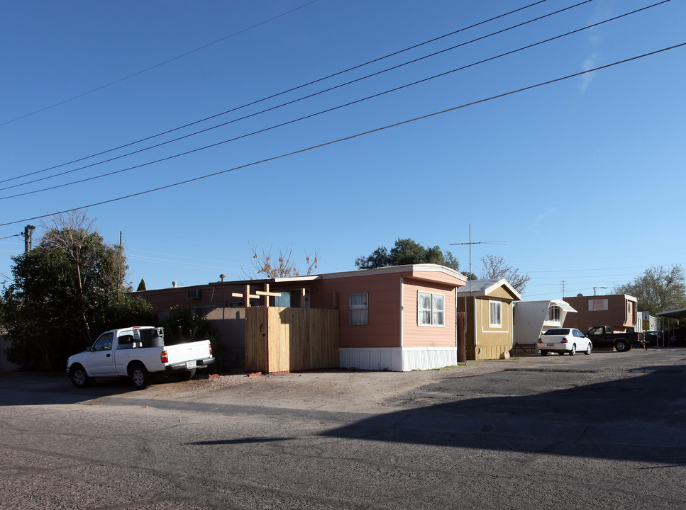 Skyline Vista Mobile Homes Park in Tucson, AZ - Building Photo