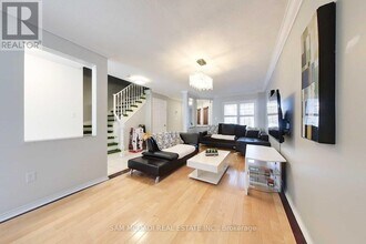 5940 Ridgecrest Trail in Mississauga, ON - Building Photo - Building Photo