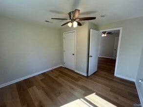 220 8th Ave NW in Decatur, AL - Building Photo - Building Photo