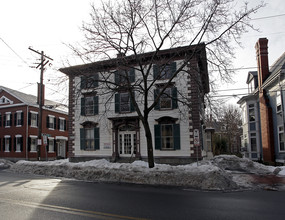 355 Essex St in Salem, MA - Building Photo - Building Photo