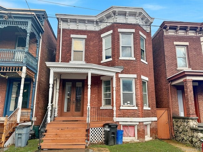 property at 16 Lutheran St