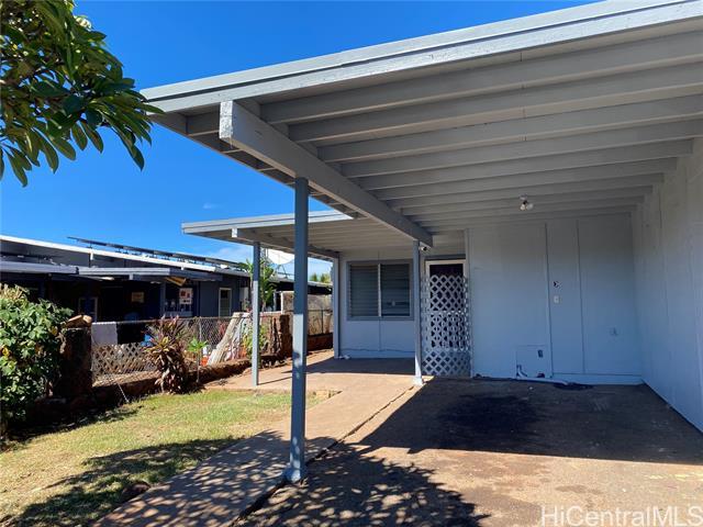 84-655-655 Kepue St in Waianae, HI - Building Photo - Building Photo