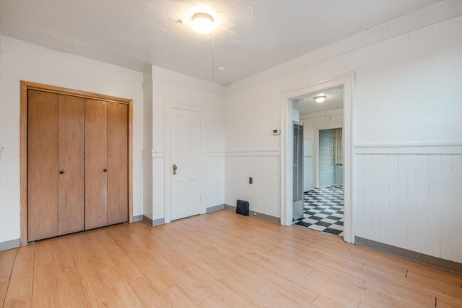 property at 1518 SW Jefferson St