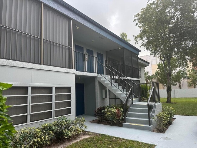 7515 S Oriole Blvd in Delray Beach, FL - Building Photo - Building Photo