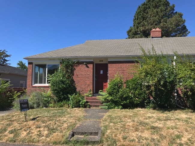 property at 614 Beech St
