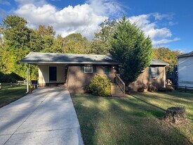 614 Poplar St in Statesville, NC - Building Photo