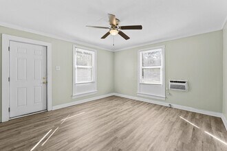 2005 Walker St in Augusta, GA - Building Photo - Building Photo