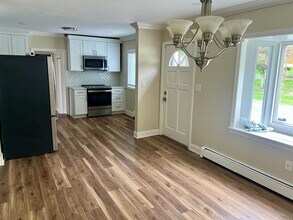 16 Albion Rd in New Fairfield, CT - Building Photo - Building Photo