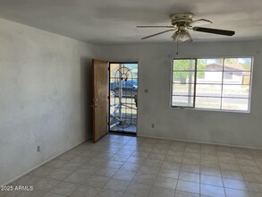 3419 W Glenn Dr in Phoenix, AZ - Building Photo - Building Photo