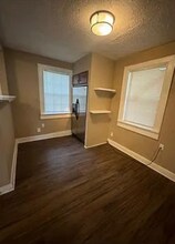 2219 Locust St in Montgomery, AL - Foto de edificio - Building Photo