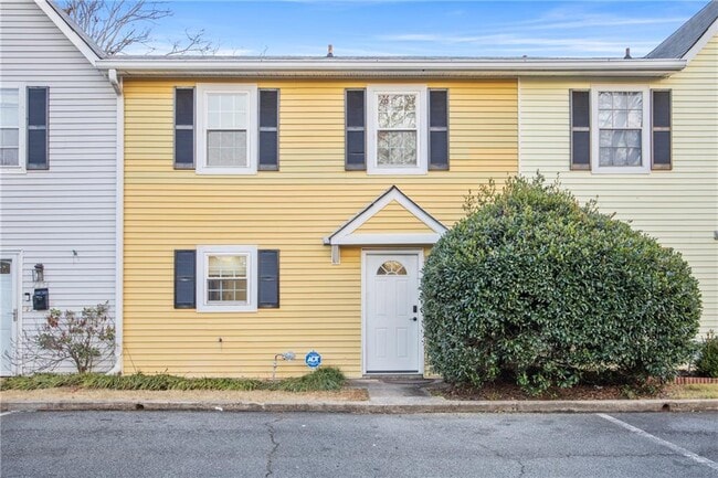 property at 2858 Spring Villa Ln