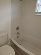 1115 Douglas Ave in Greenville, NC - Building Photo - Building Photo
