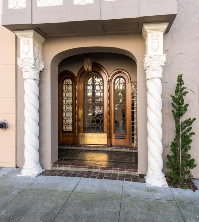 1935 Jefferson in San Francisco, CA - Foto de edificio - Building Photo