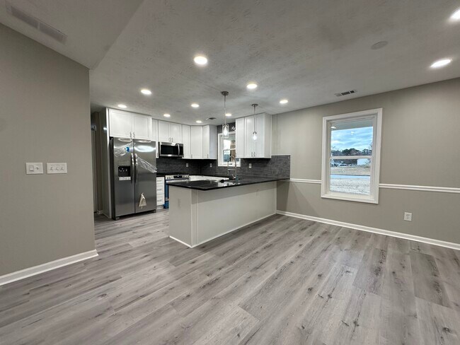 306 Cattlemans Cir in Mcdonough, GA - Foto de edificio - Building Photo
