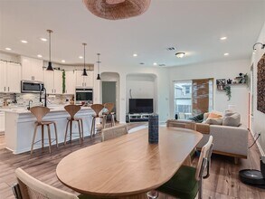 6521 Carriage Pines Dr in Del Valle, TX - Building Photo - Building Photo