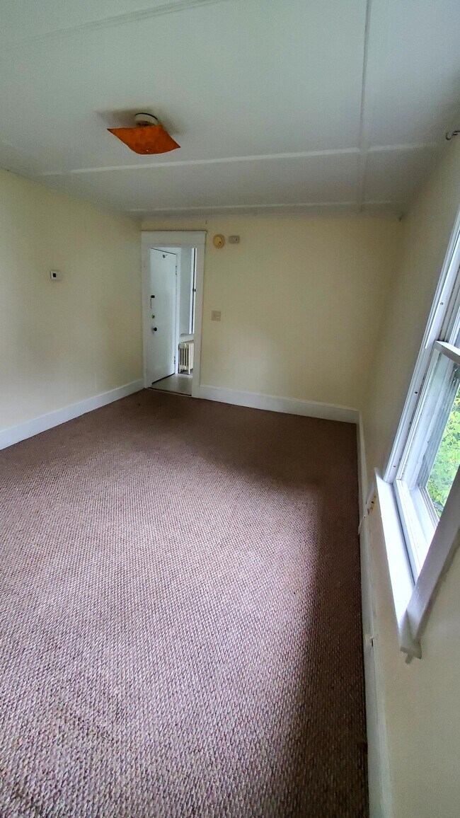 49 Silver St in Waterville, ME - Building Photo - Building Photo