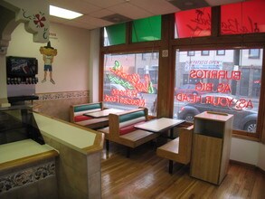 2557 N Halsted in Chicago, IL - Building Photo - Building Photo