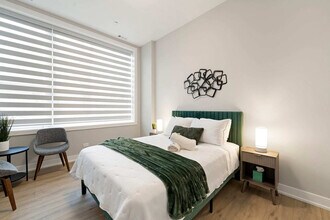 801 S Western Ave in Chicago, IL - Building Photo - Building Photo