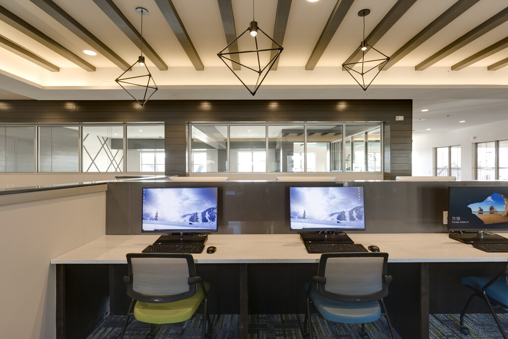 Yugo Corvallis Domain Apartments in Corvallis, OR